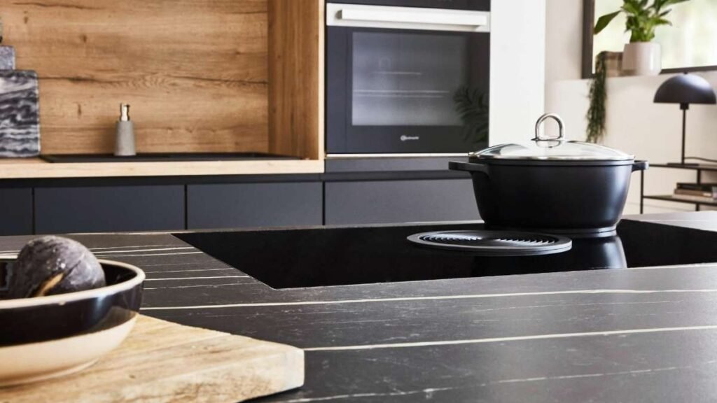 Typische Ursachen für einen Herd Anschluss dringend: Altbauleitungen, fehlender Neutralleiter, falsche Sicherung